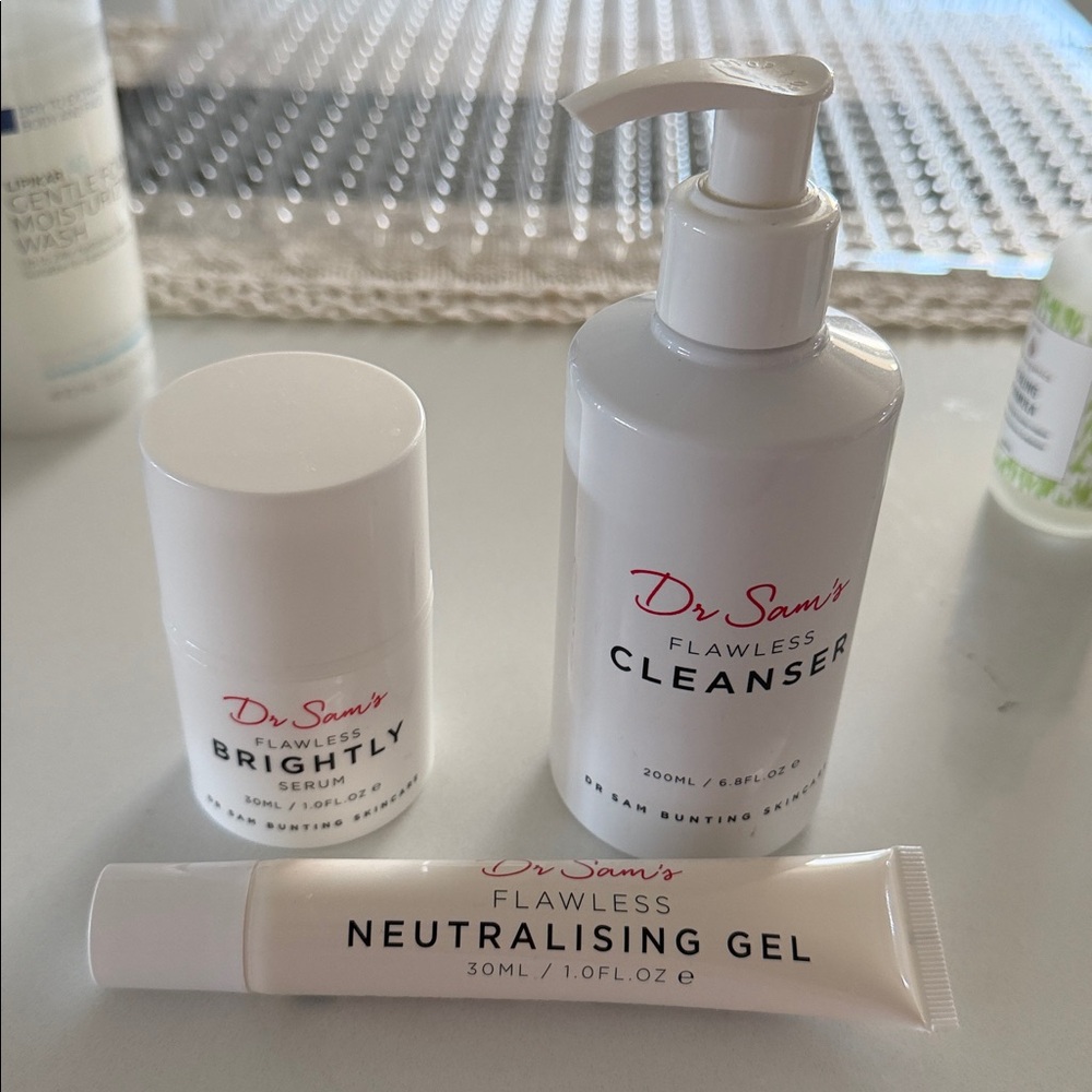 Dr Sams cleanser, gel and serum - Skincare